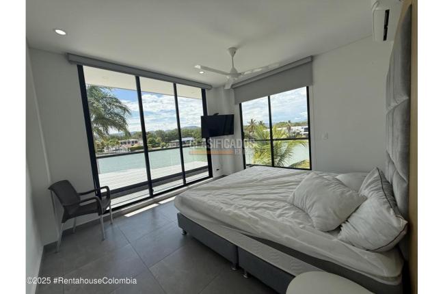 Casas, Venta, Girardot - $3.000.000.000