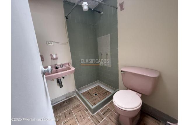 Casas, Venta, Bogotá - $890.000.000