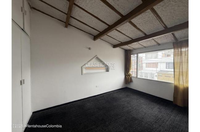 Casas, Venta, Bogotá - $890.000.000