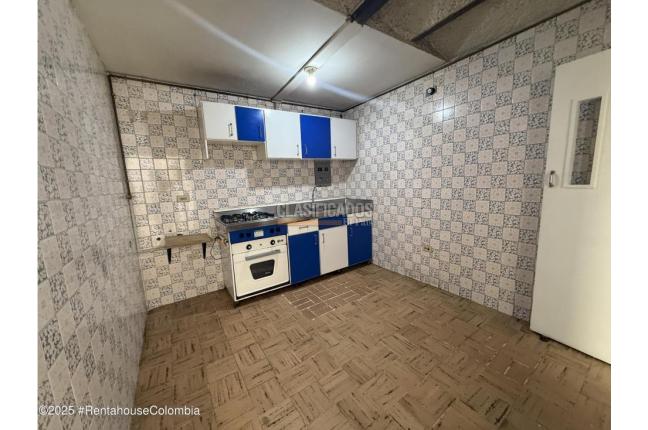 Casas, Venta, Bogotá - $890.000.000