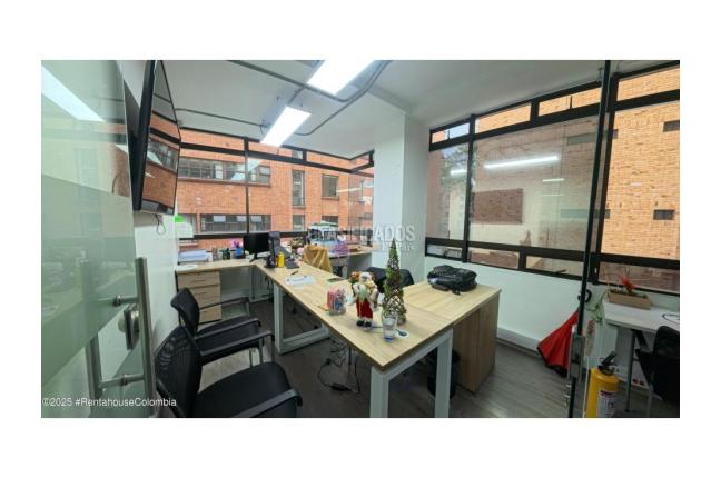 Oficinas y Consultorios, Venta, Bogotá - $3.000.000.000