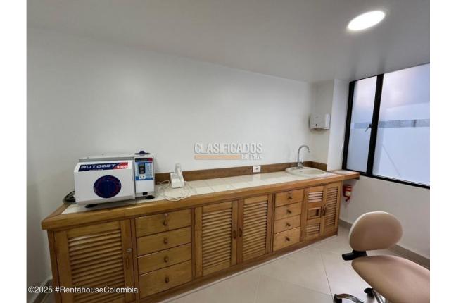 Oficinas y Consultorios, Venta, Bogotá - $160.000.000