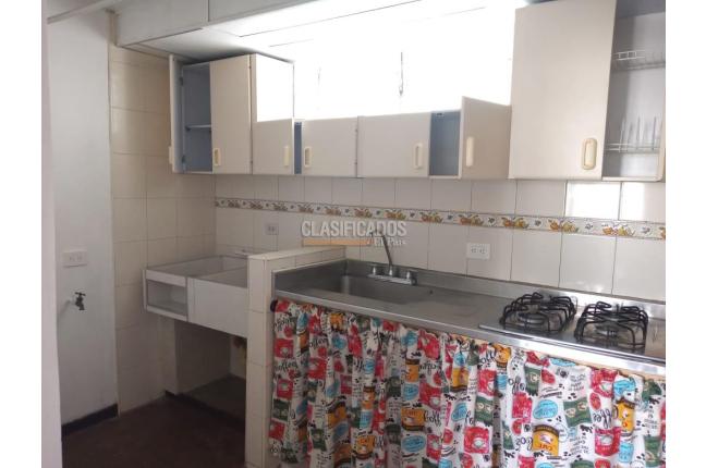 Apartamentos, Alquiler, Primero de Mayo - $1.100.000