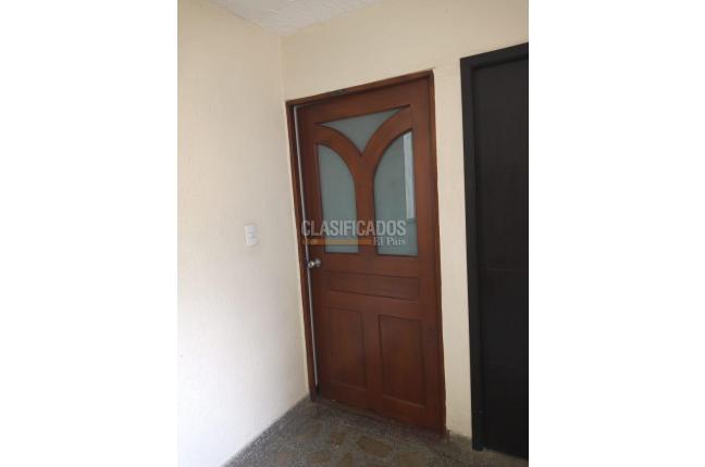 Apartamentos, Alquiler, Primero de Mayo - $1.100.000