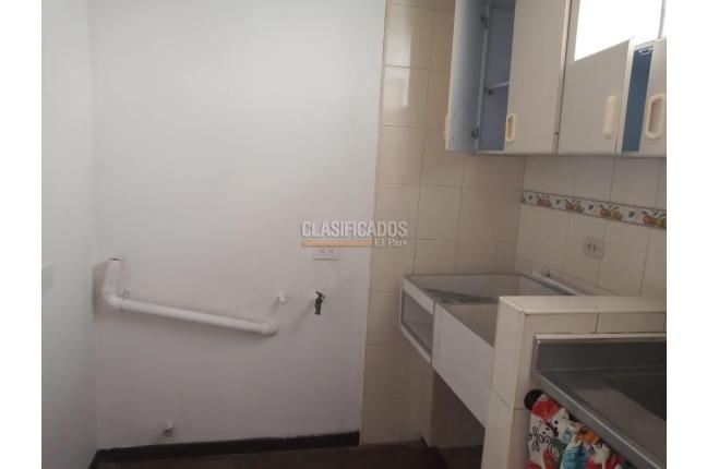 Apartamentos, Alquiler, Primero de Mayo - $1.100.000