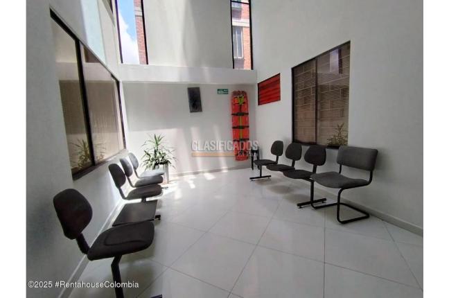 Oficinas y Consultorios, Venta, Bogotá - $110.000.000