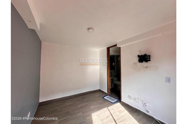 Apartamentos, Venta, Madrid - $195.000.000