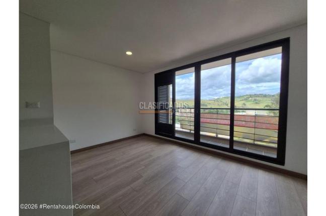 Apartamentos, Venta, La Calera - $420.000.000