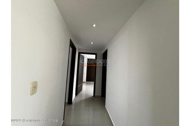 Apartamentos, Venta, Los Patios - $285.000.000