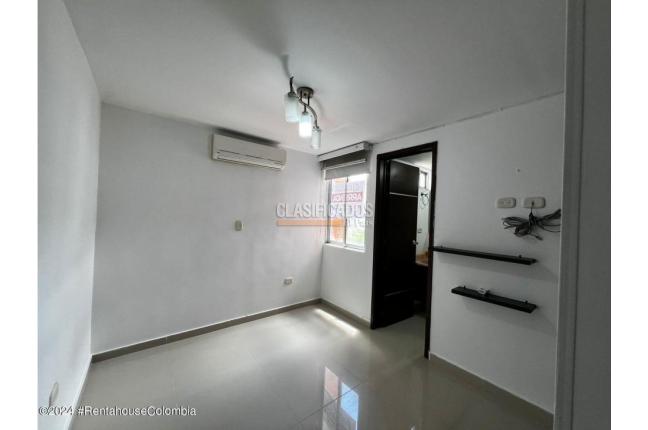 Apartamentos, Venta, Los Patios - $285.000.000