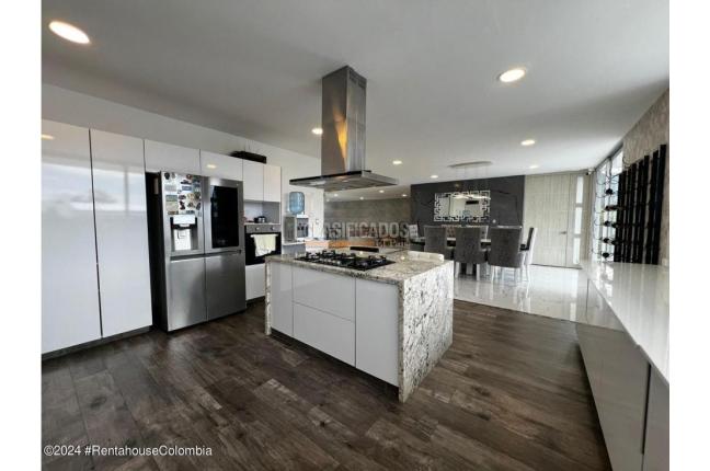 Casas, Venta, Los Patios - $2.400.000.000