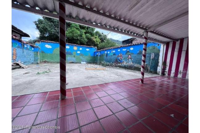 Locales y Bodegas, Venta, Chinacota - $1.200.000.000