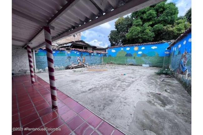 Locales y Bodegas, Venta, Chinacota - $1.200.000.000