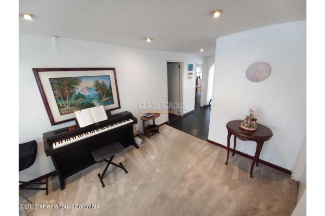 Casas, Venta, Bogotá - $1.400.000.000