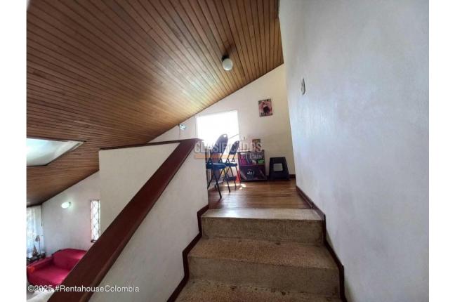 Casas, Venta, Bogotá - $1.400.000.000