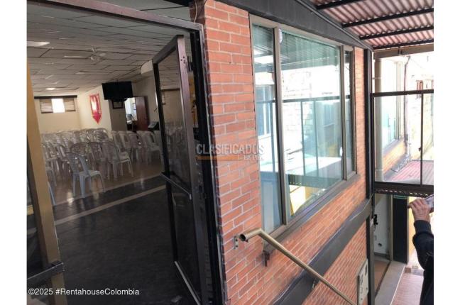 Locales y Bodegas, Venta, Bogotá - $1.350.000.000