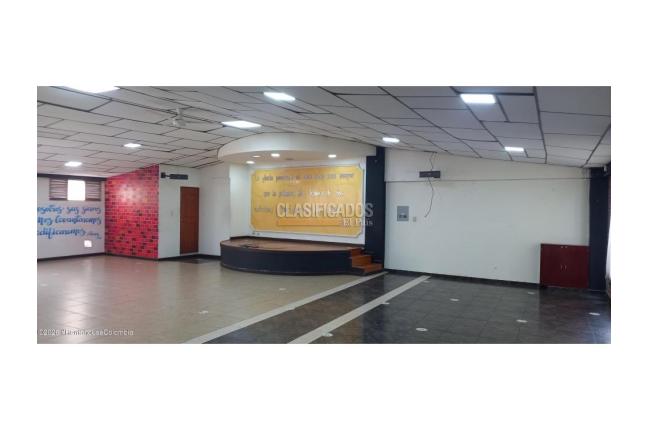 Locales y Bodegas, Venta, Bogotá - $1.350.000.000