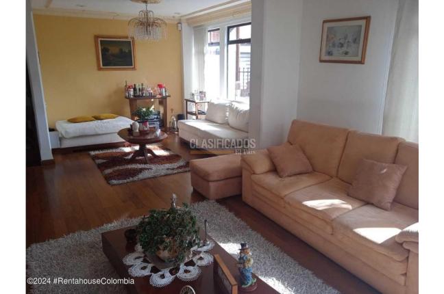 Casas, Venta, Bogotá - $2.500.000.000