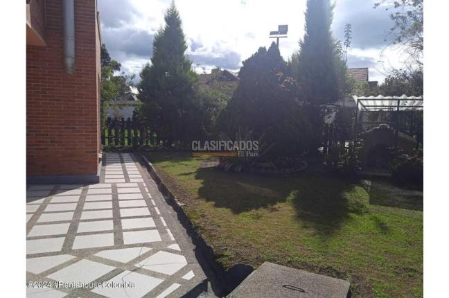 Casas, Venta, Bogotá - $2.500.000.000