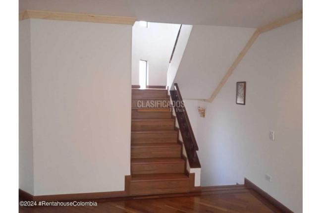 Casas, Venta, Bogotá - $2.500.000.000