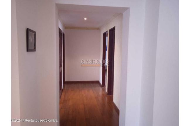 Casas, Venta, Bogotá - $2.500.000.000