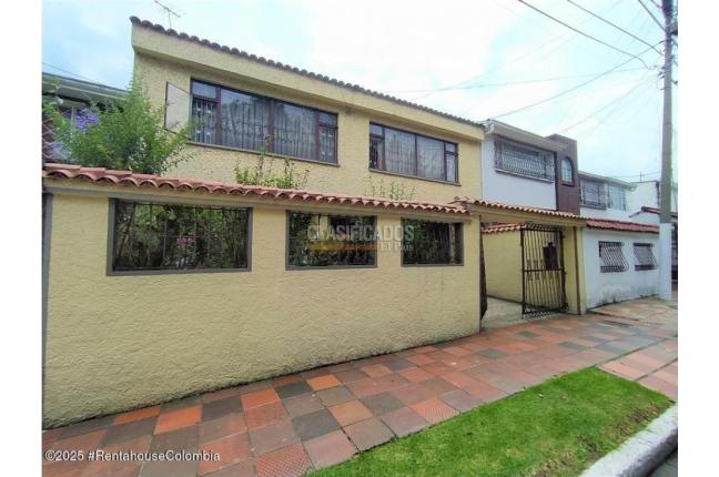 Casas, Venta, Bogotá - $890.000.000
