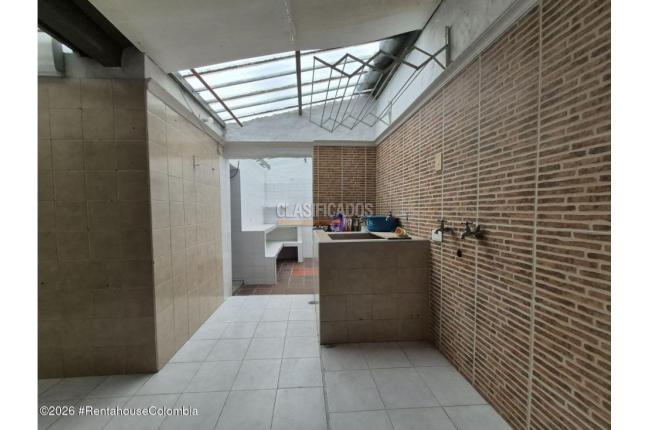 Casas, Venta, Bogotá - $935.000.000
