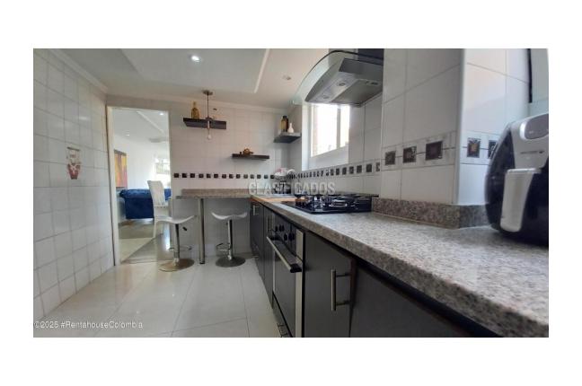 Apartamentos, Venta, Bogotá - $530.000.000