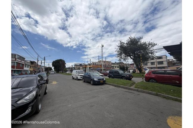 Locales y Bodegas, Venta, Bogotá - $3.000.000.000