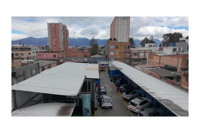 Locales y Bodegas, Venta, Bogotá - $3.000.000.000