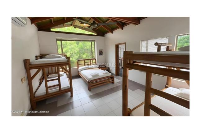 Casas, Venta, Ricaurte - $6.700.000.000