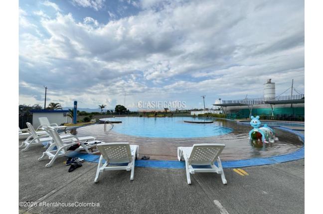 Apartamentos, Venta, Montenegro - $210.000.000