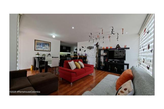 Apartamentos, Venta, Bogotá - $690.000.000