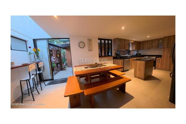 Casas, Venta, Bogotá - $2.500.000.000