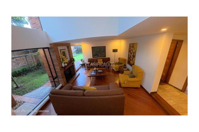 Casas, Venta, Bogotá - $2.500.000.000