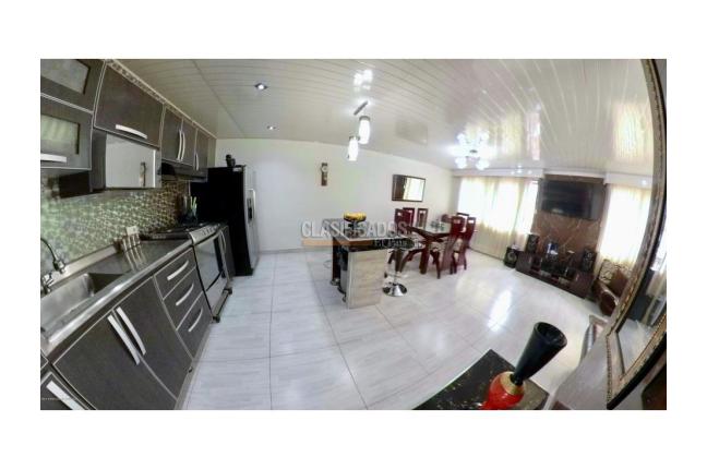 Casas, Venta, Bogotá - $1.500.000.000