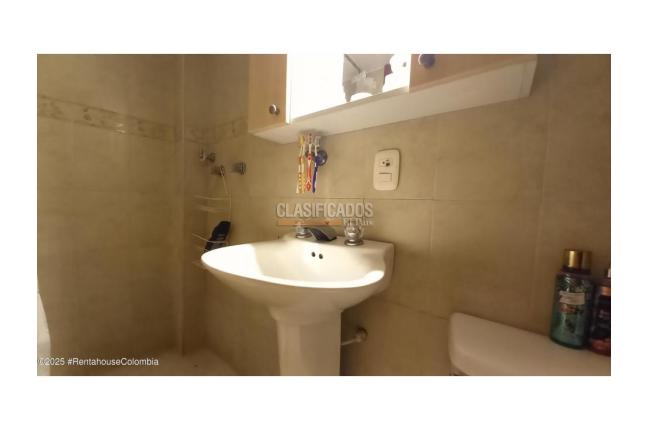 Casas, Venta, Bogotá - $215.000.000