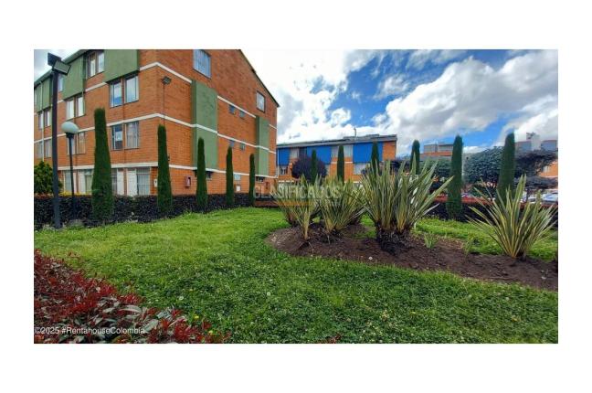 Casas, Venta, Bogotá - $215.000.000