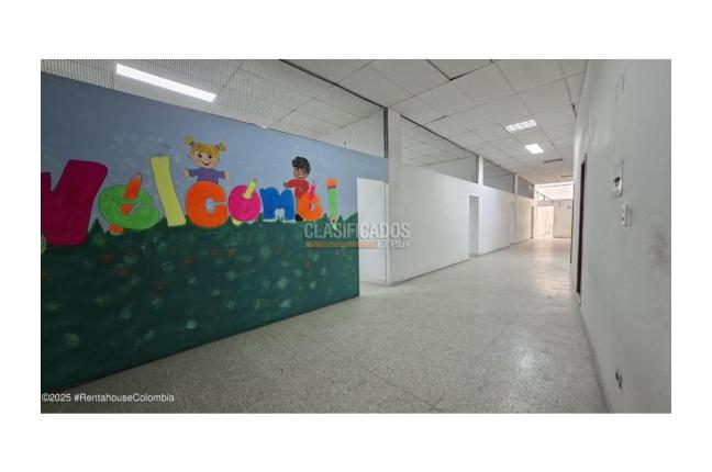 Edificios, Alquiler en Soacha