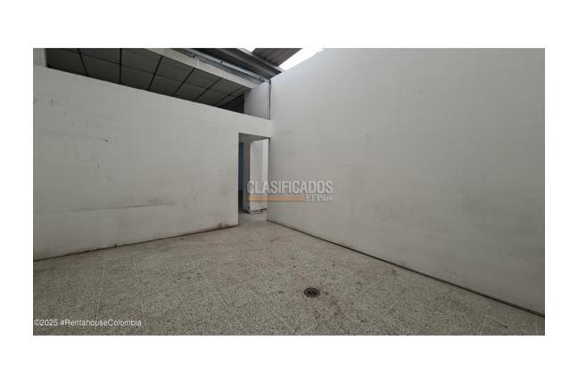 Edificios, Alquiler, Soacha - $8.000.000