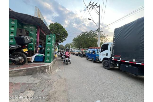 Locales y Bodegas, Venta, Cúcuta - $730.000.000