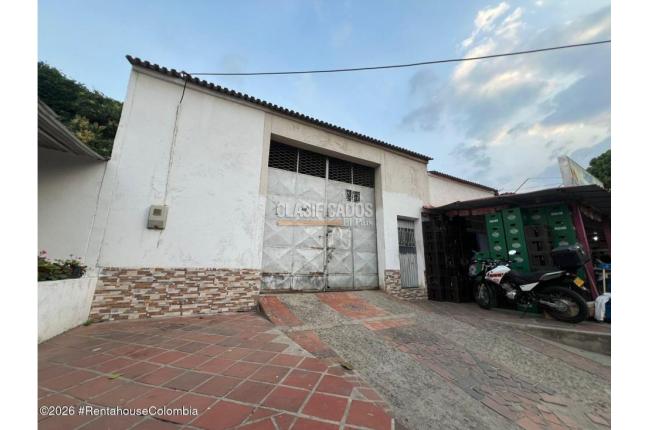 Locales y Bodegas, Venta, Cúcuta - $730.000.000