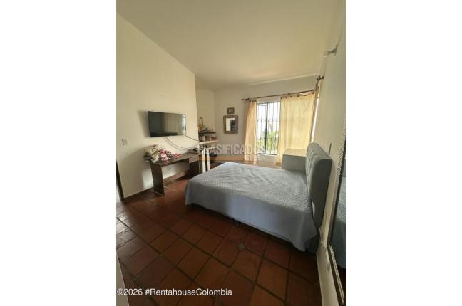 Casas, Venta, La Mesa - $1.200.000.000