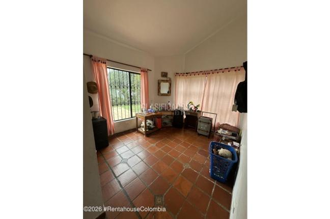 Casas, Venta, La Mesa - $1.200.000.000