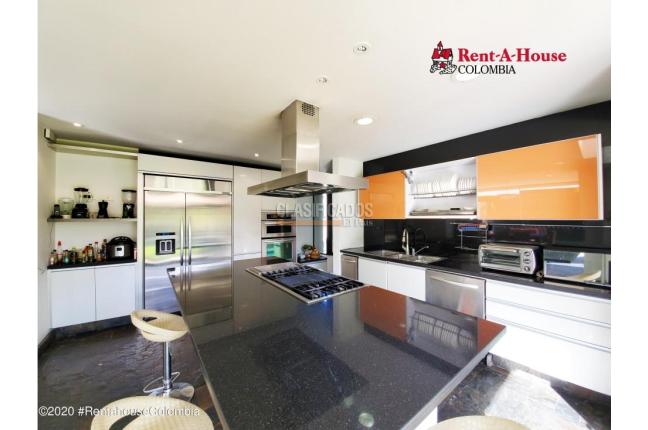 Casas, Venta, Bogotá - $3.800.000.000