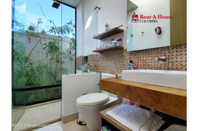 Casas, Venta, Bogotá - $3.800.000.000