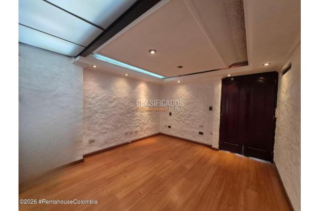 Casas, Venta, Bogotá - $935.000.000