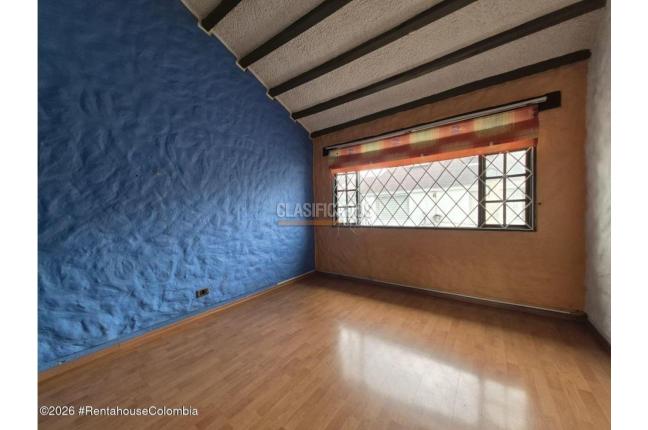 Casas, Venta, Bogotá - $935.000.000