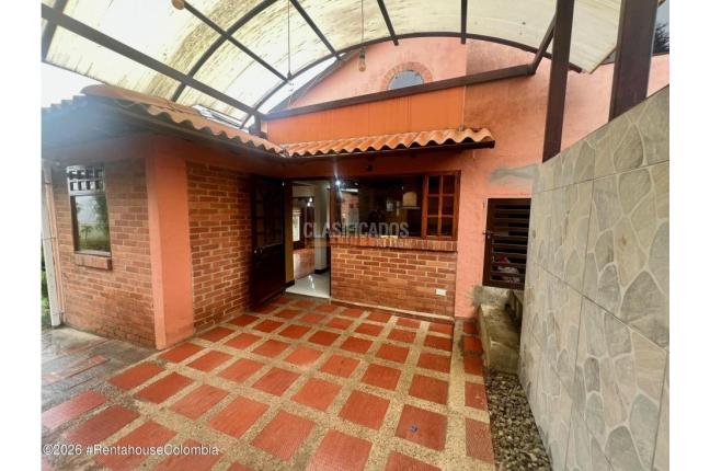 Casas, Alquiler, La Calera - $6.800.000