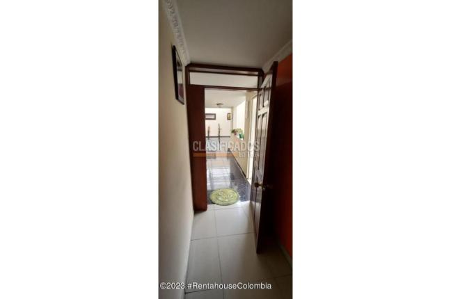 Casas, Venta, Bogotá - $610.000.000